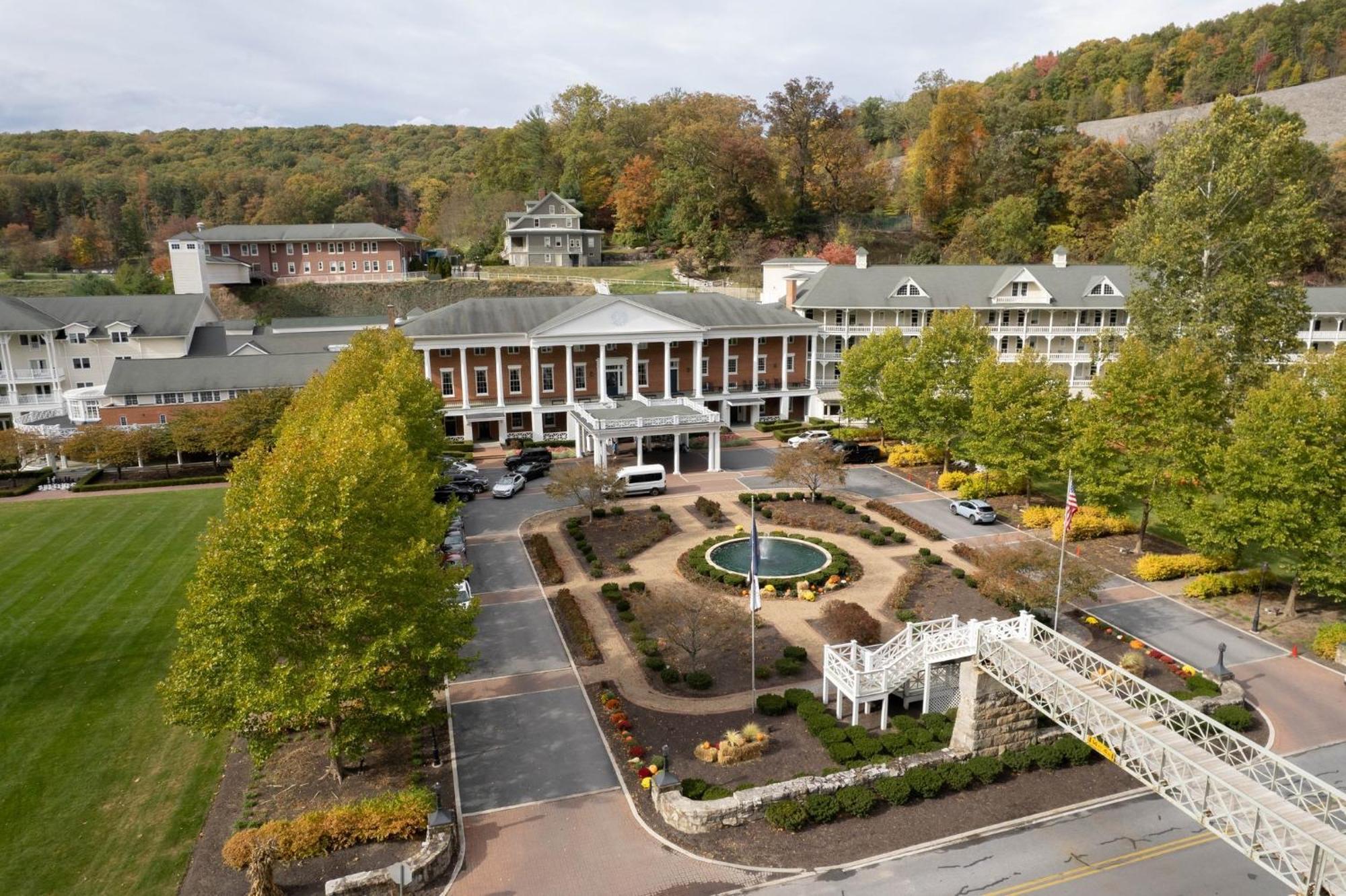 Omni Bedford Springs Resort & Spa Dış mekan fotoğraf